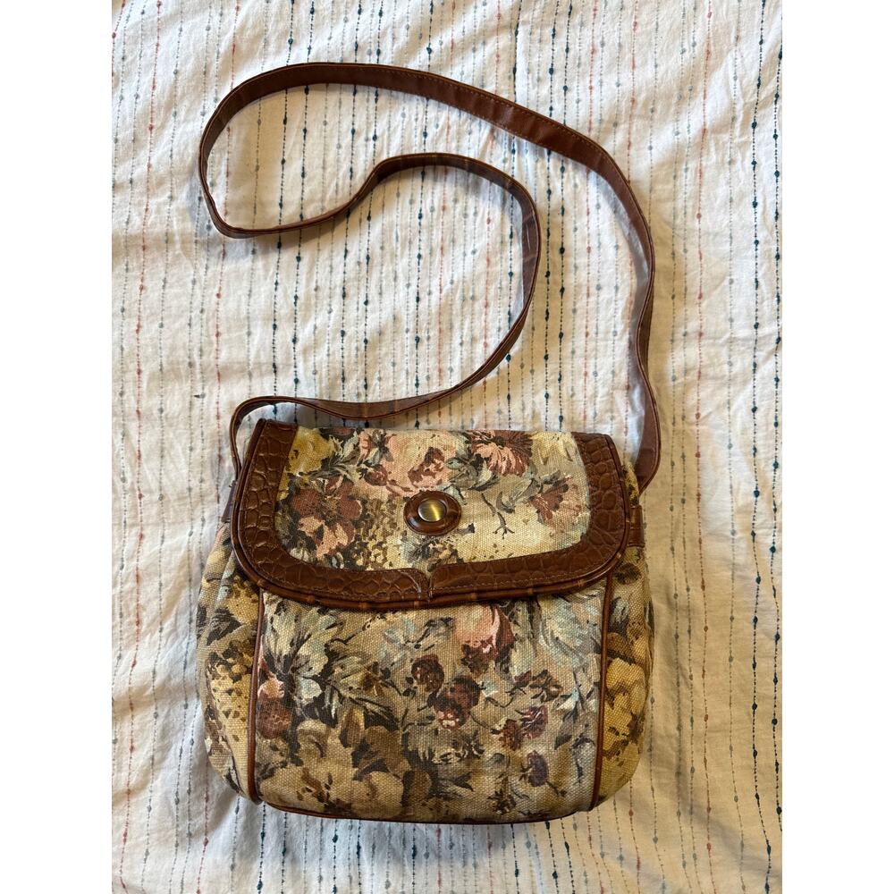 NEW Vintage Accessory Works Tapestry Leather Crossbody Bag Purse Grandma Cottage